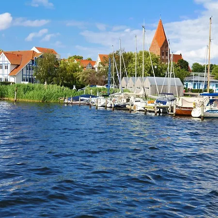 Feriehus Mit Wasser- Und Hafenblick *